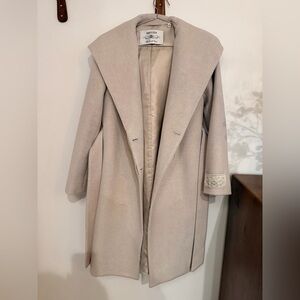 Aritzia Hooded Wool Blend Coat in Light Beige (oat) EMILIE